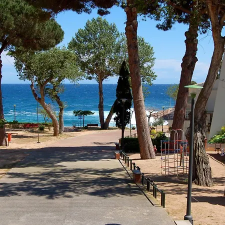 Ma Terrasse Sur La Plage - Holiday Apartment Tossa de Mar
